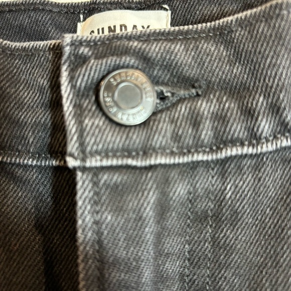 SUNDAY BEST Sz 10 Aritzia Jupiter 100% Cotton Wider Leg Loose Fitting Jeans - Picture 4 of 12